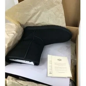 UGG | Shoes | Ugg Classic Short Black Sheepskin Winter Boots  display picture 3
